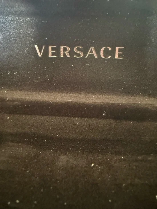 Versace Case and Cloth for Glasses or Sunglasses Case - Picture 5 of 6